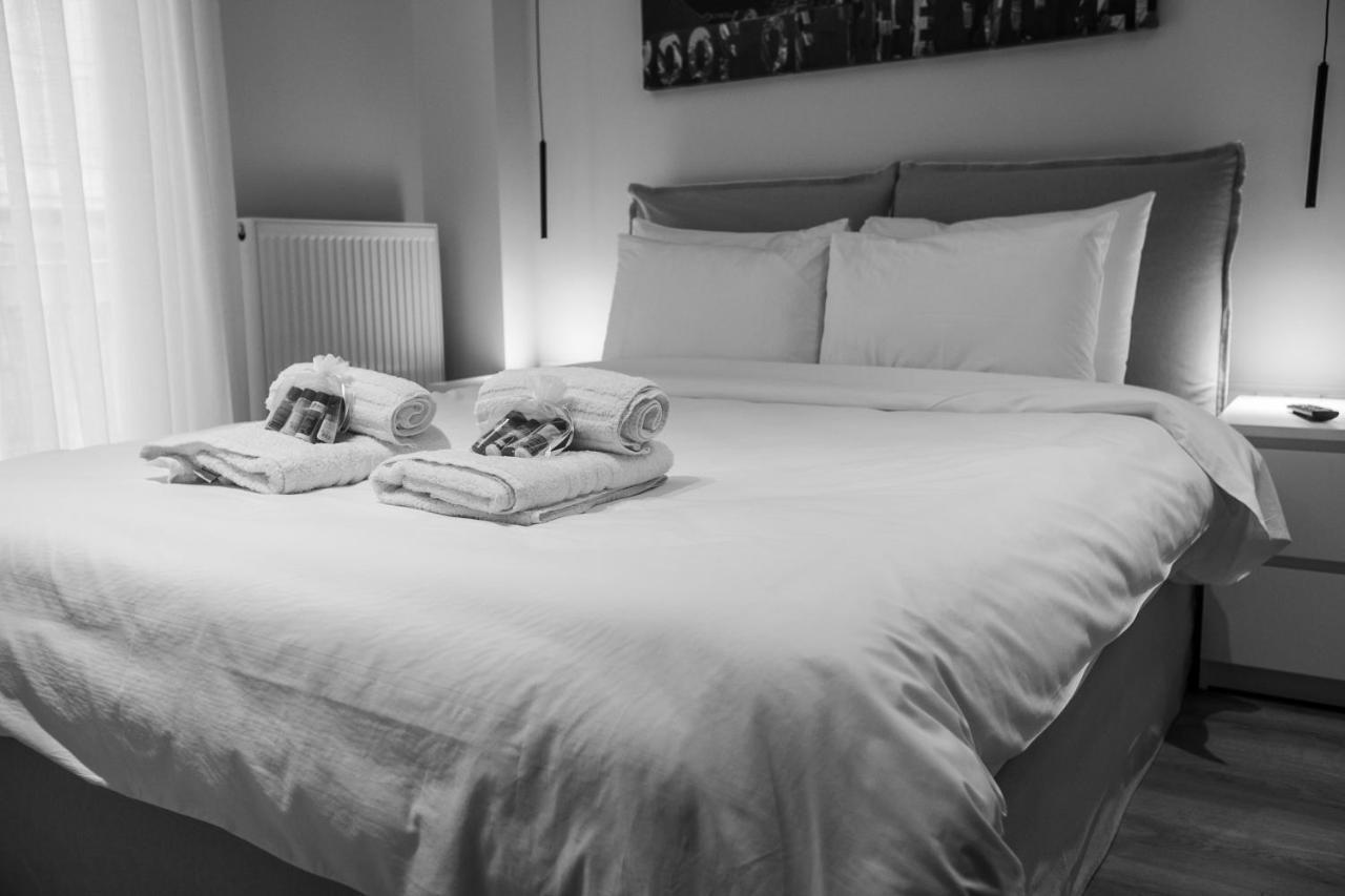 The Lux2 A Gorgeous Apartment Thessaloníki Ngoại thất bức ảnh