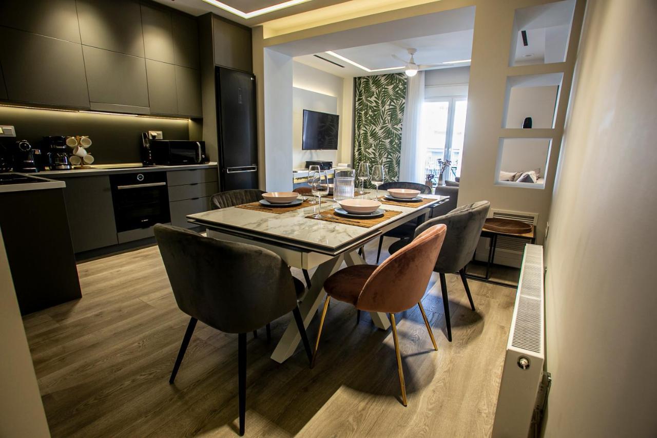 The Lux2 A Gorgeous Apartment Thessaloníki Ngoại thất bức ảnh